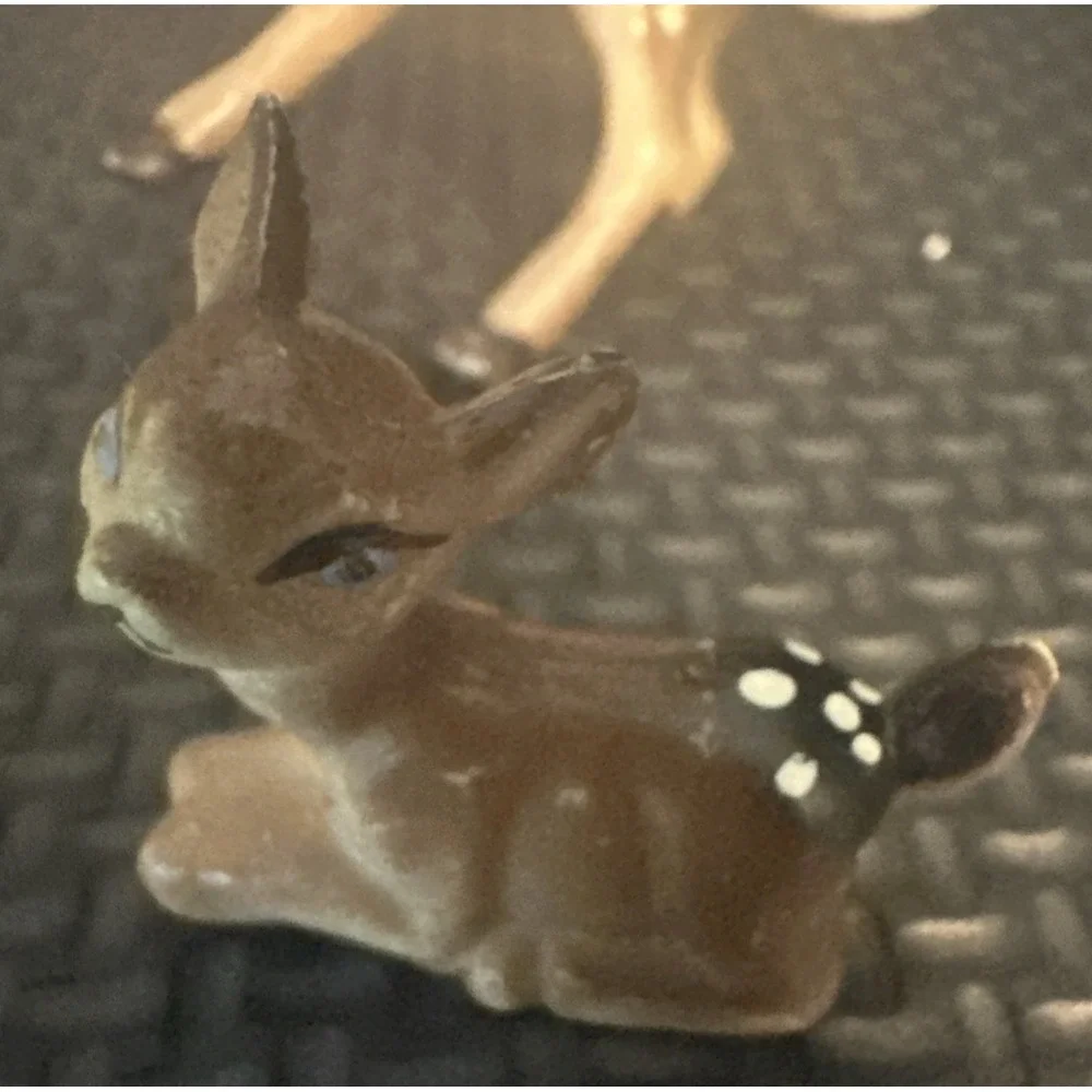 Vintage Doe & Fawn Plastic Deer Figurines Big Blue Eyes - Doe has 3 Legs